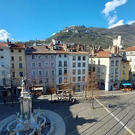 Appartement Hyper-centre De Grenoble, Parentale - Wifi Fibre - Cocon *