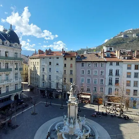 Hyper-centre De Grenoble, Parentale - Wifi Fibre - Cocon Appartement Grenoble